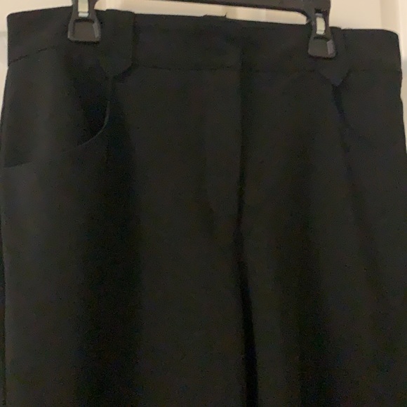 Joesph Ribkoff Studded Dress pant Size 8 - Picture 9 of 10